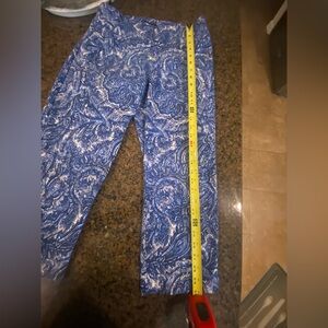 Zac & RACHEL size 10 woman’s pull on stretch blue on white paisley stretch pants